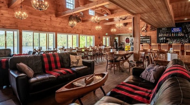 Living room at Kanawata 2021 outfitter