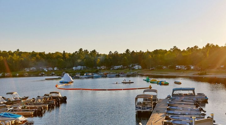 Nautical activities and camping at Chez Rainville outfitter